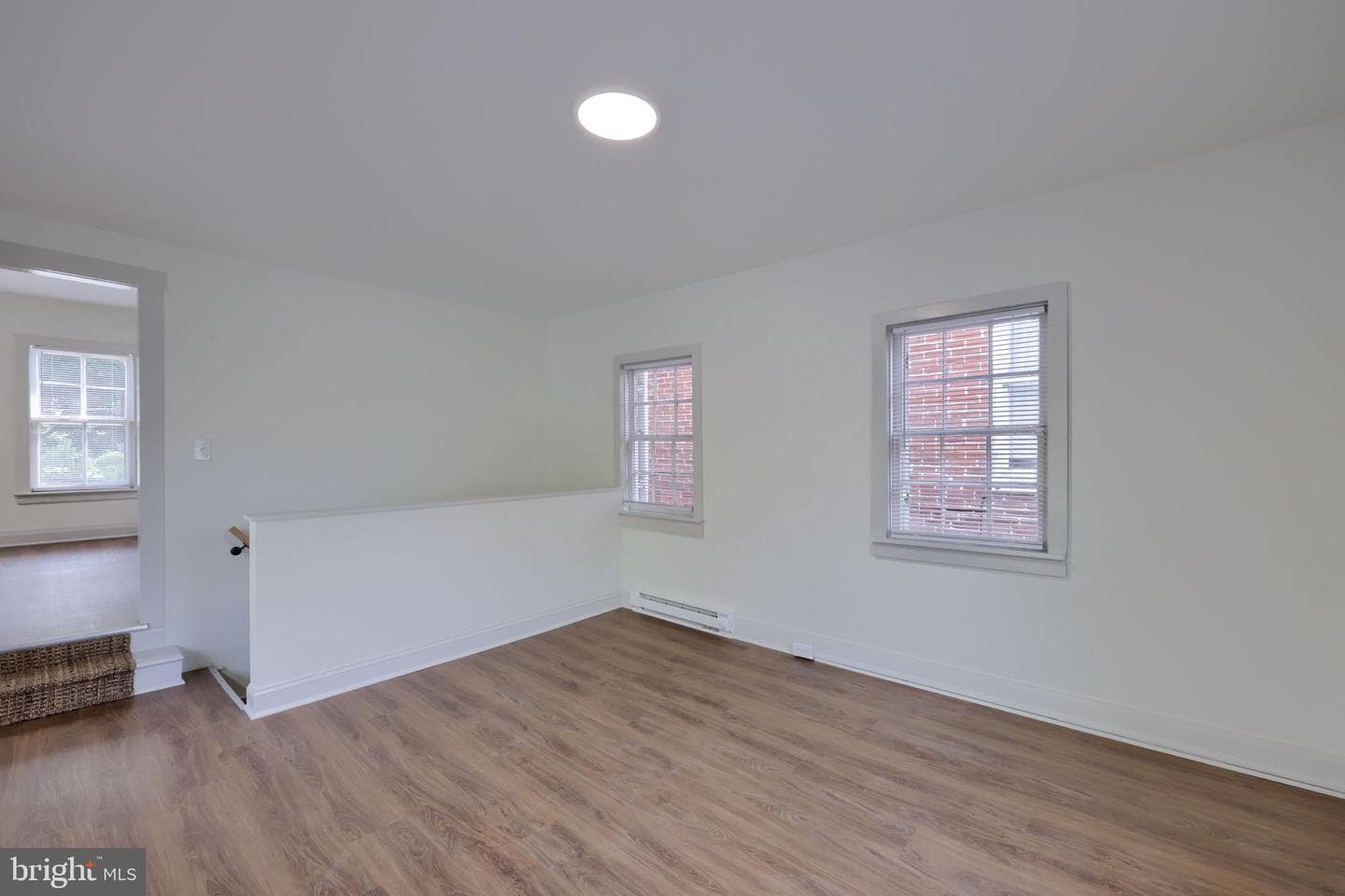 538-540 W King Street photo 24