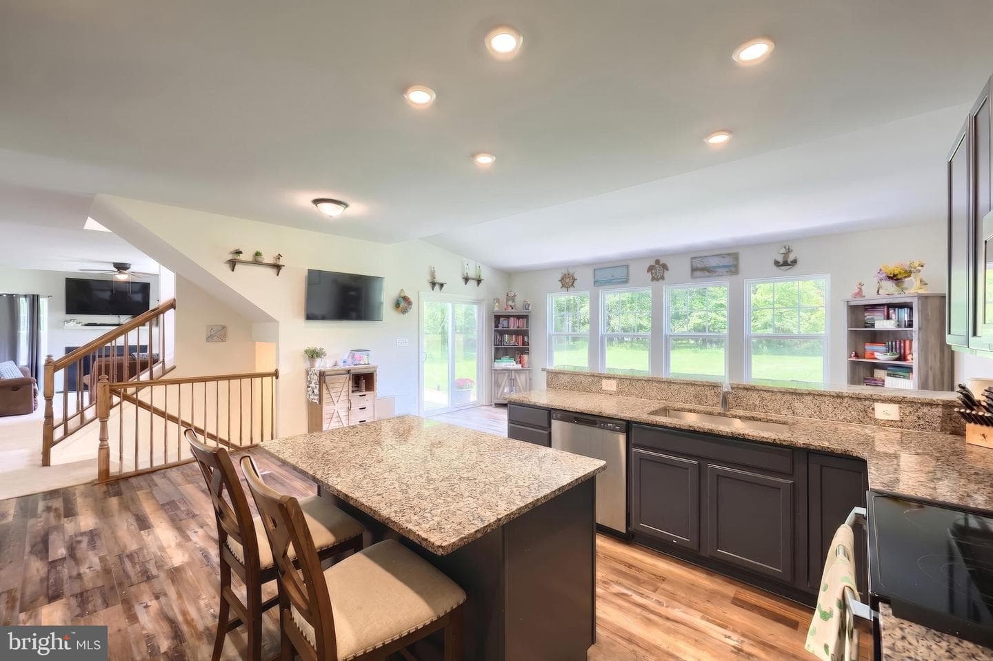 2741 Cold Springs Road photo 22