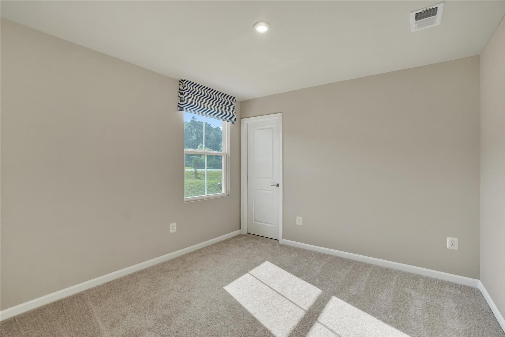 69 Summerfield Drive photo 29