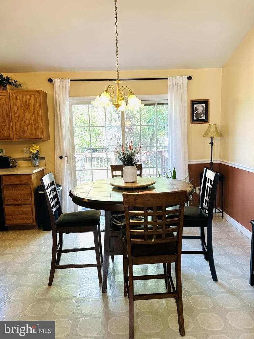 571 Hooker Drive photo 6