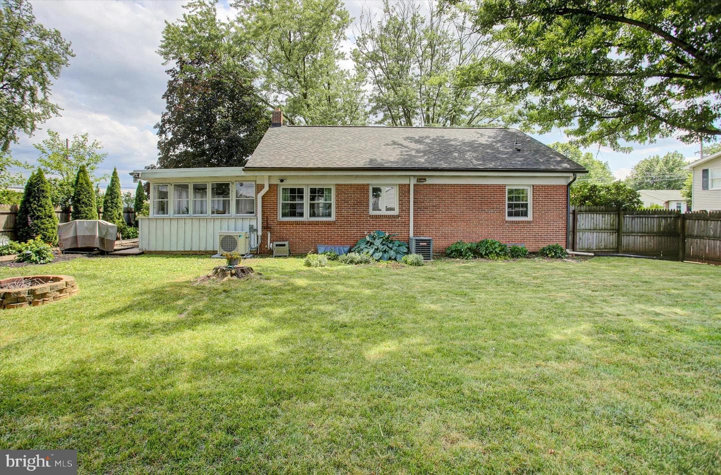 55 Clearview Lane photo 37