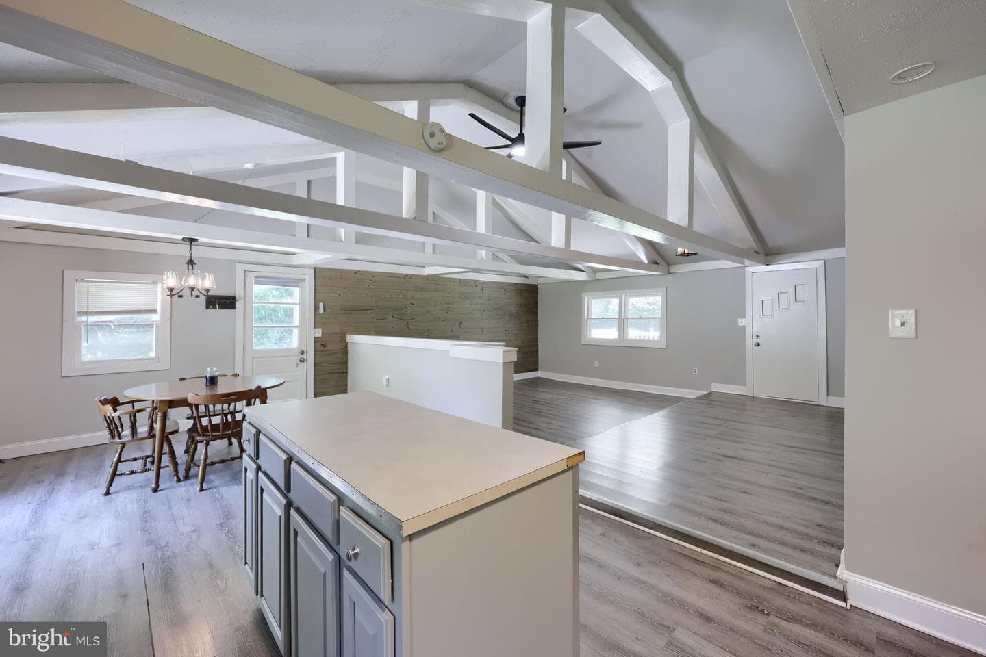1744 Ridge Road photo 10