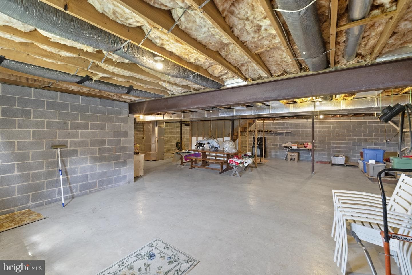 327 Beaver Street photo 40