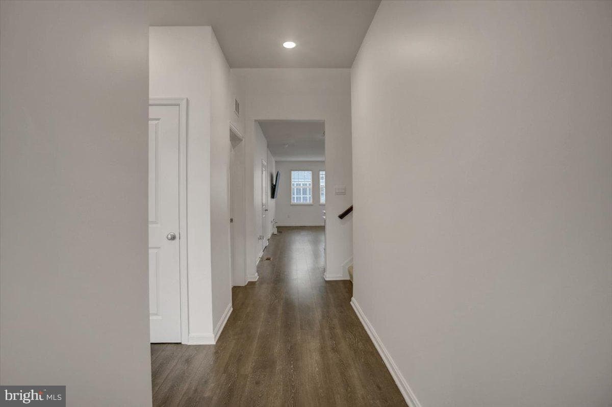 75 Garrison Falls Drive photo 17