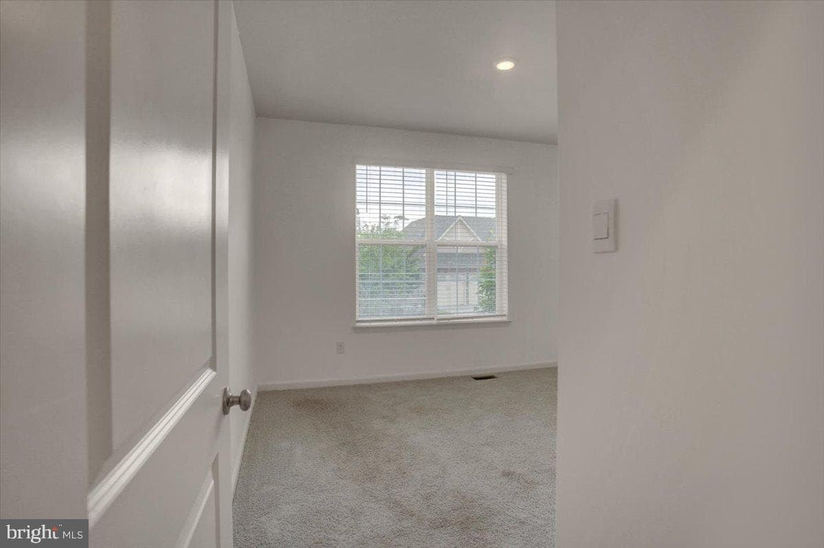 75 Garrison Falls Drive photo 40