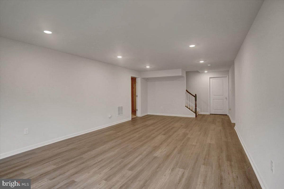 75 Garrison Falls Drive photo 47