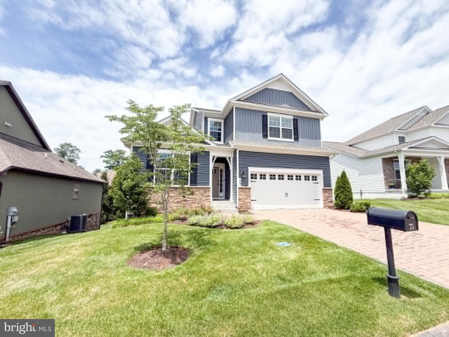 75 Garrison Falls Drive photo 5