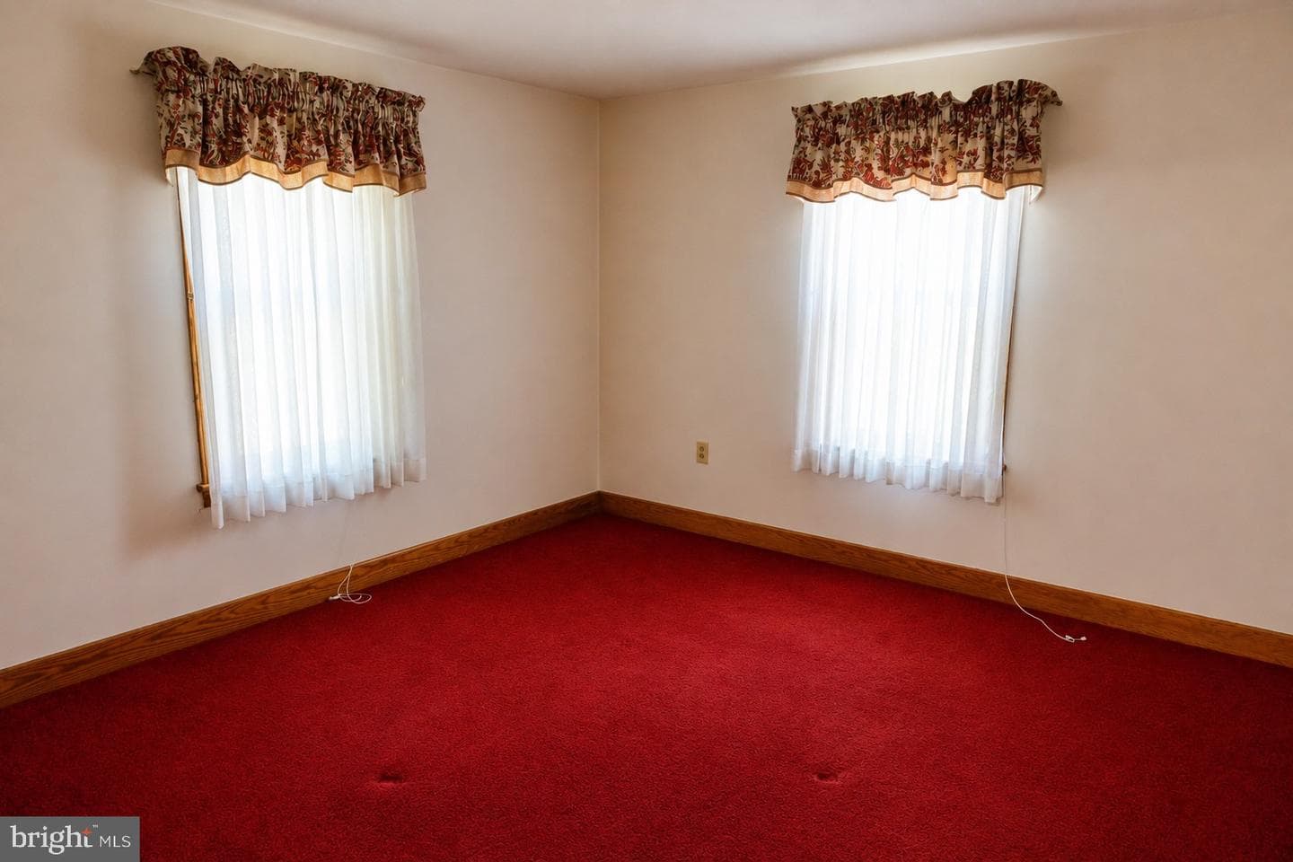 62 W Hanover Street photo 35