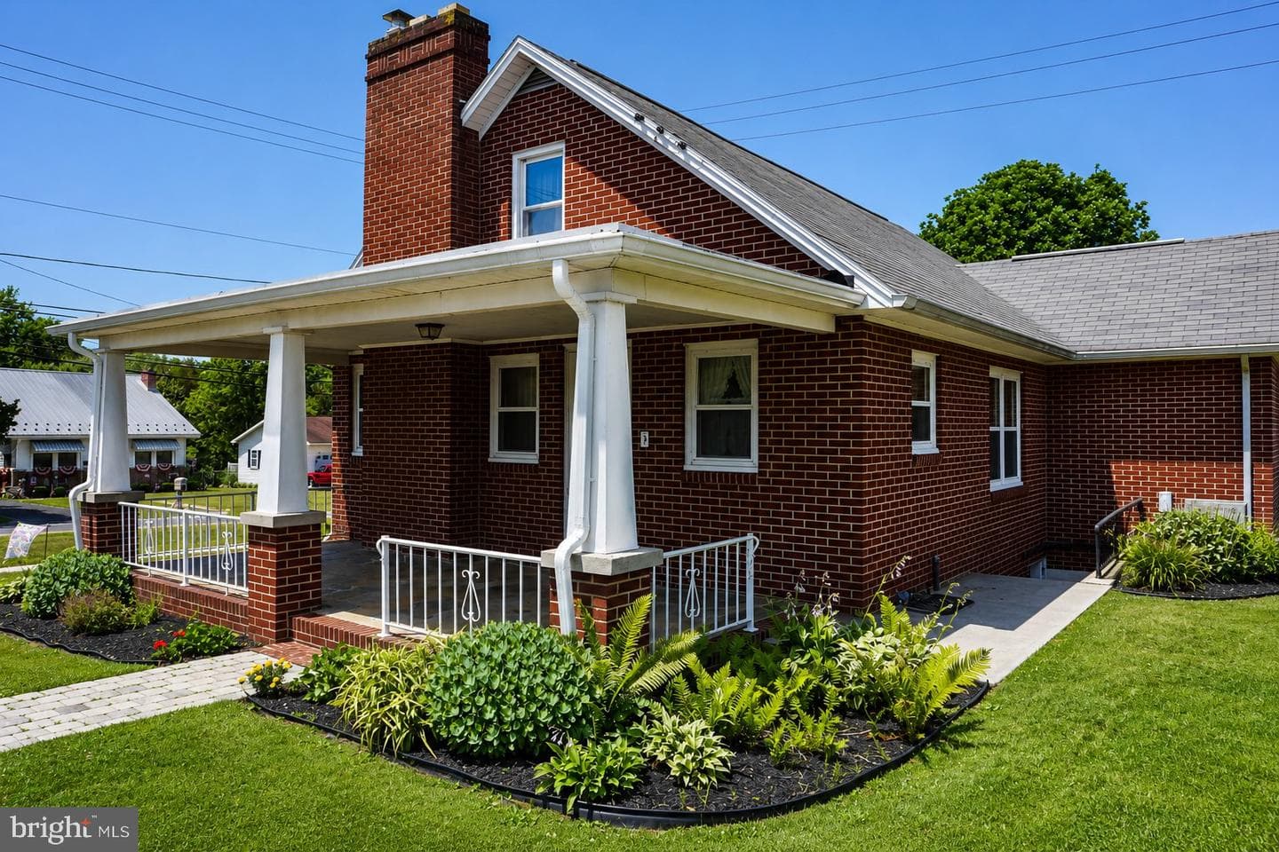 62 W Hanover Street photo 6