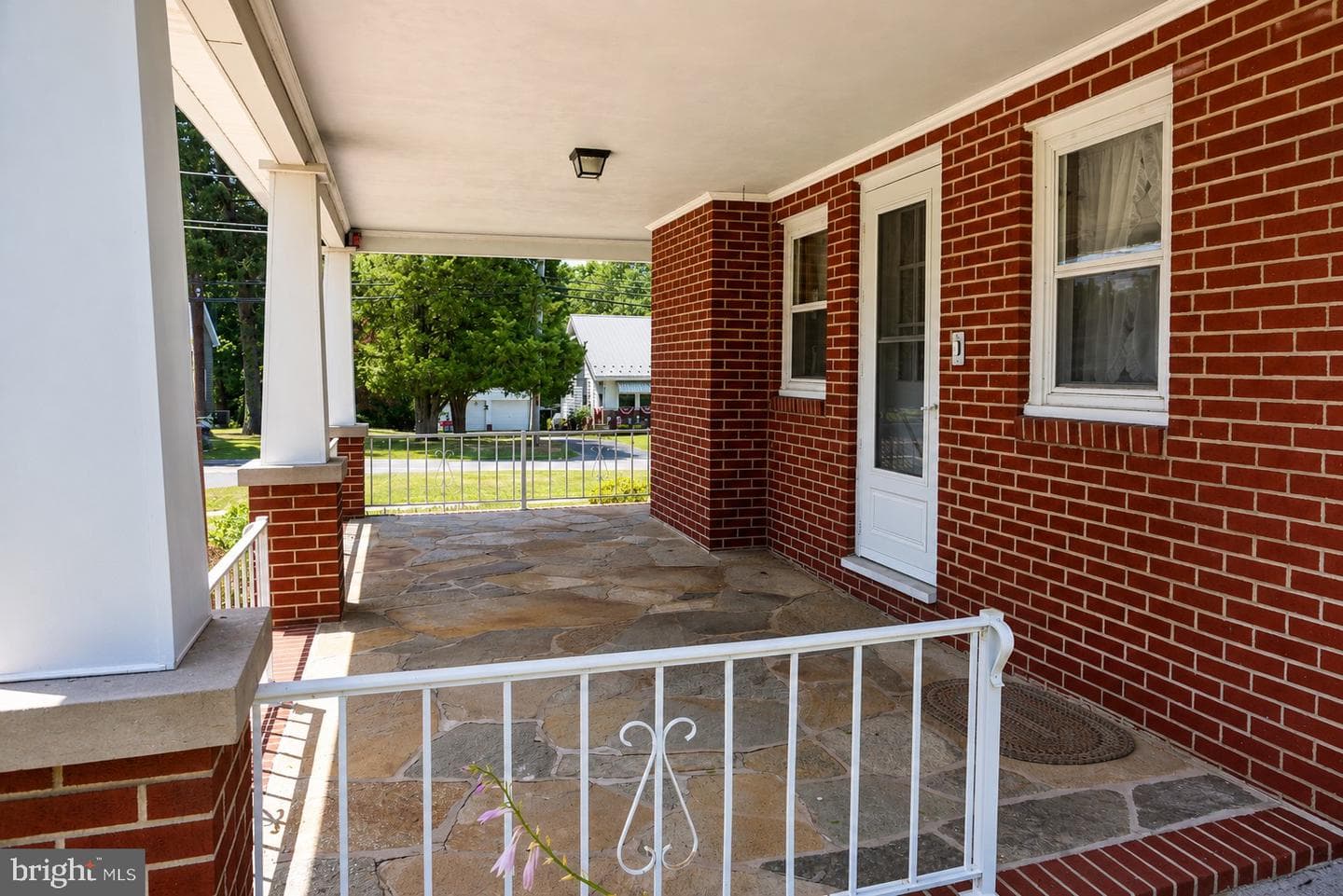 62 W Hanover Street photo 9