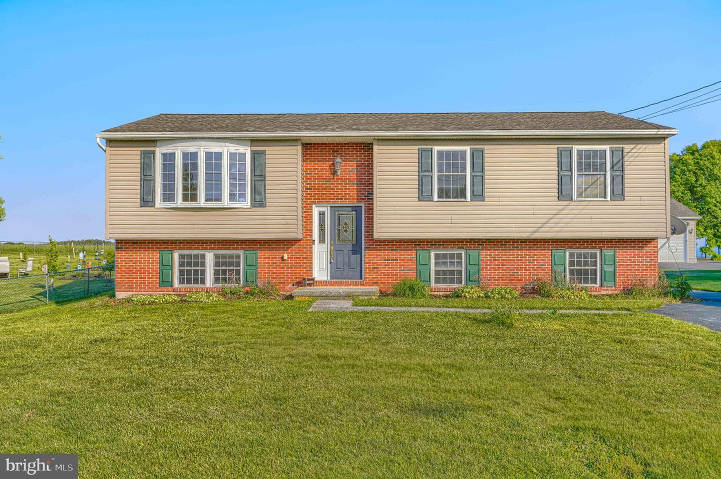 681 Grant Drive, Gettysburg
