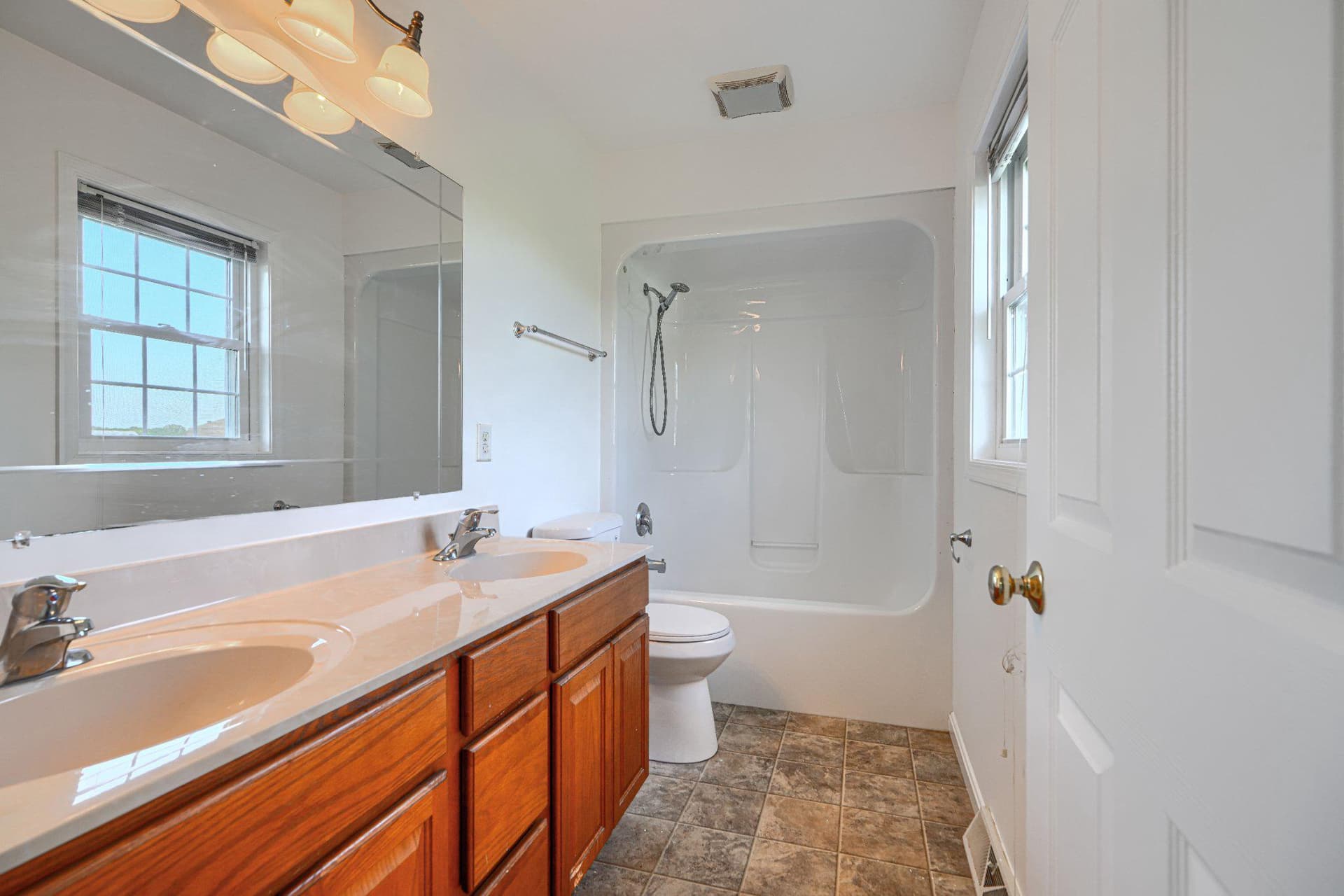 681 Grant Drive photo 23
