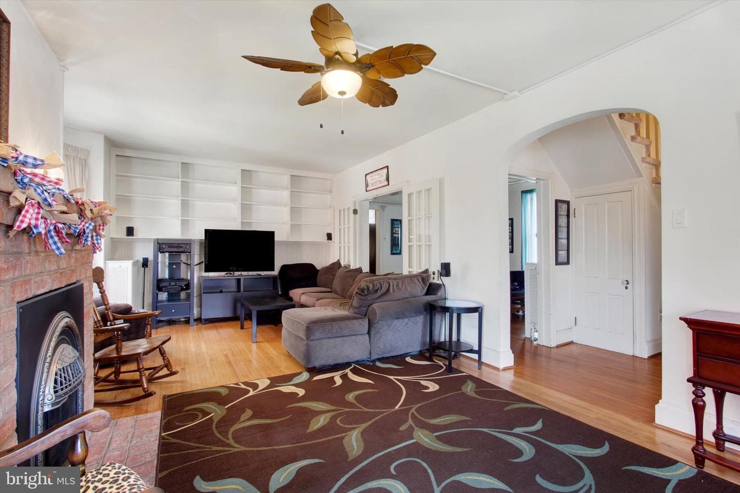 460 Baltimore Street photo 17
