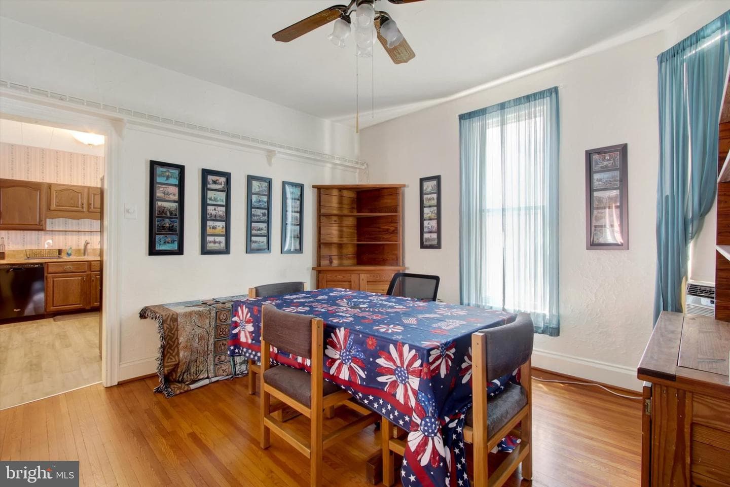 460 Baltimore Street photo 19