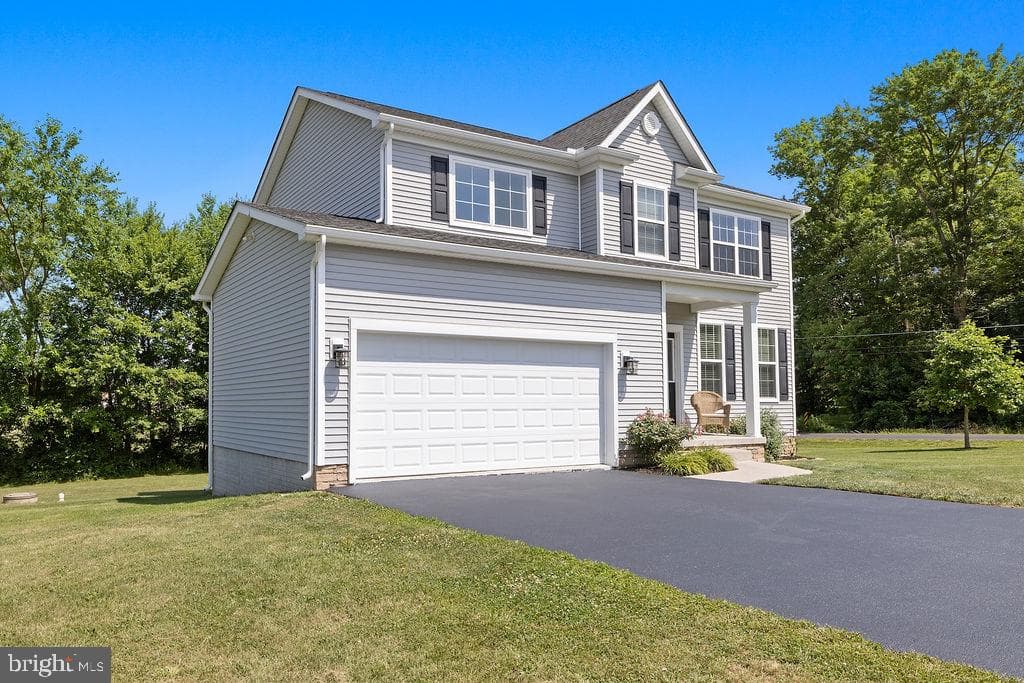 15 Logan Circle, Littlestown