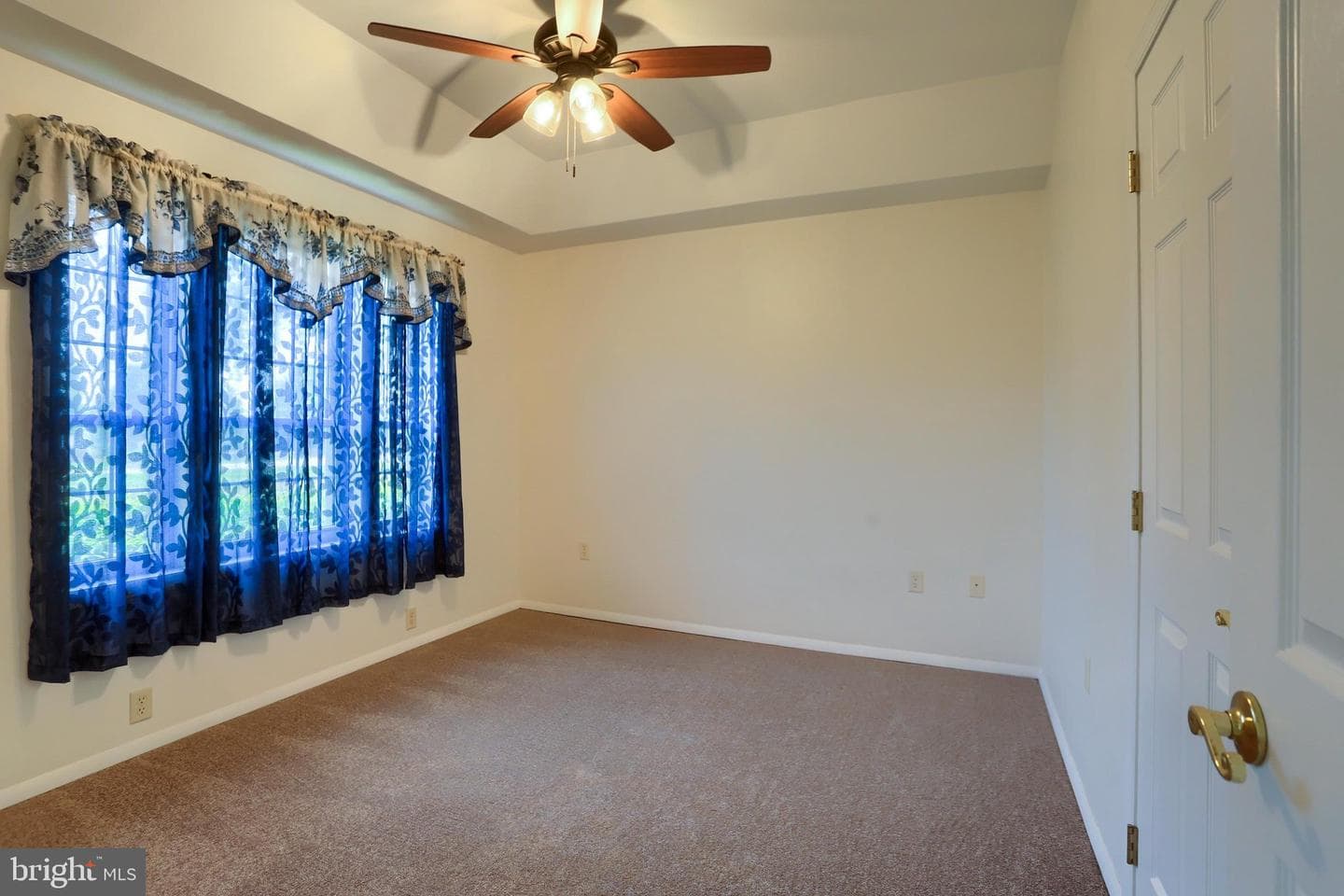 422 Bollinger Road photo 30