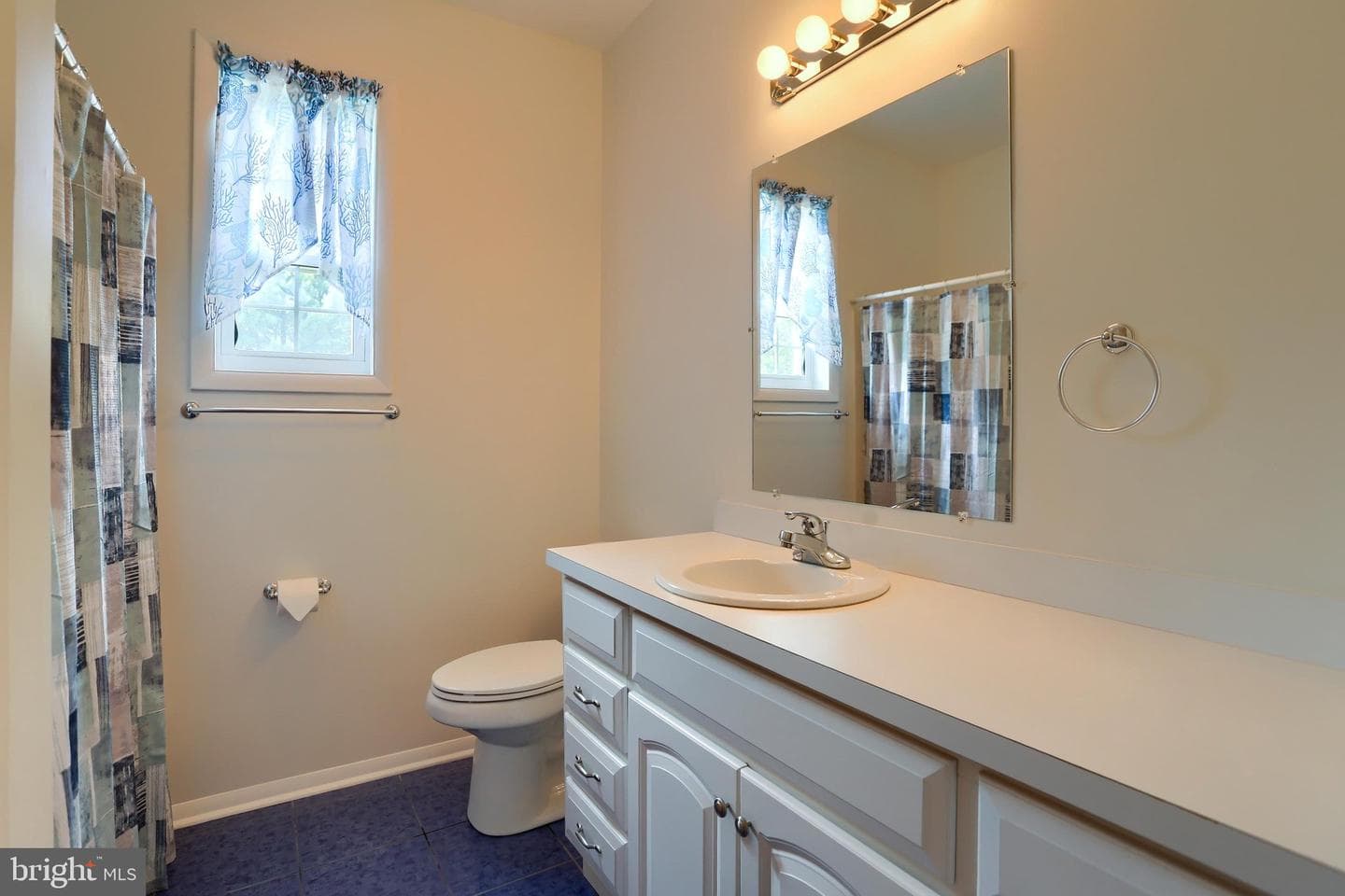 422 Bollinger Road photo 34