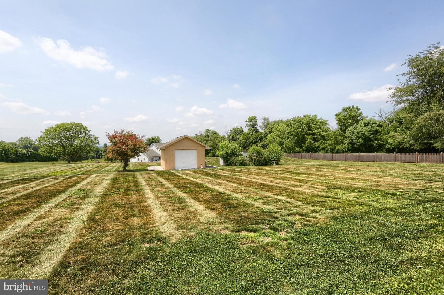 422 Bollinger Road photo 38