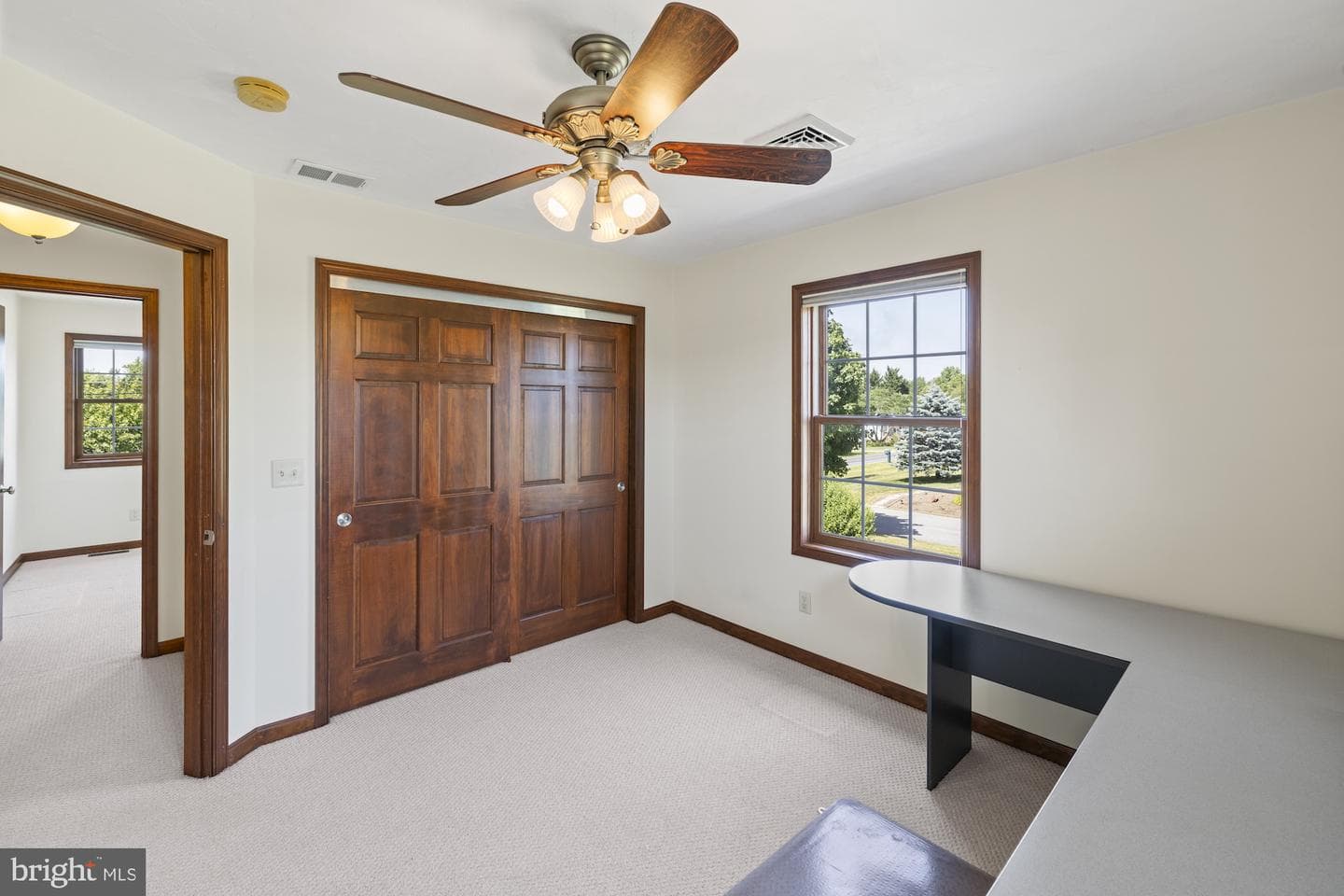 690 Grant Drive photo 36