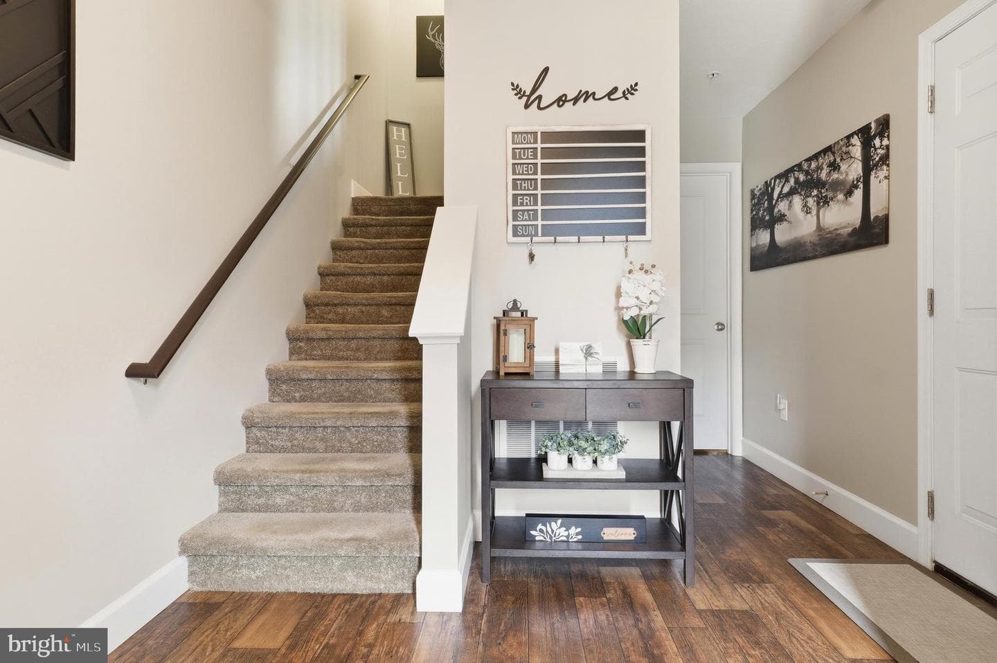 207 Katelyn Drive photo 4