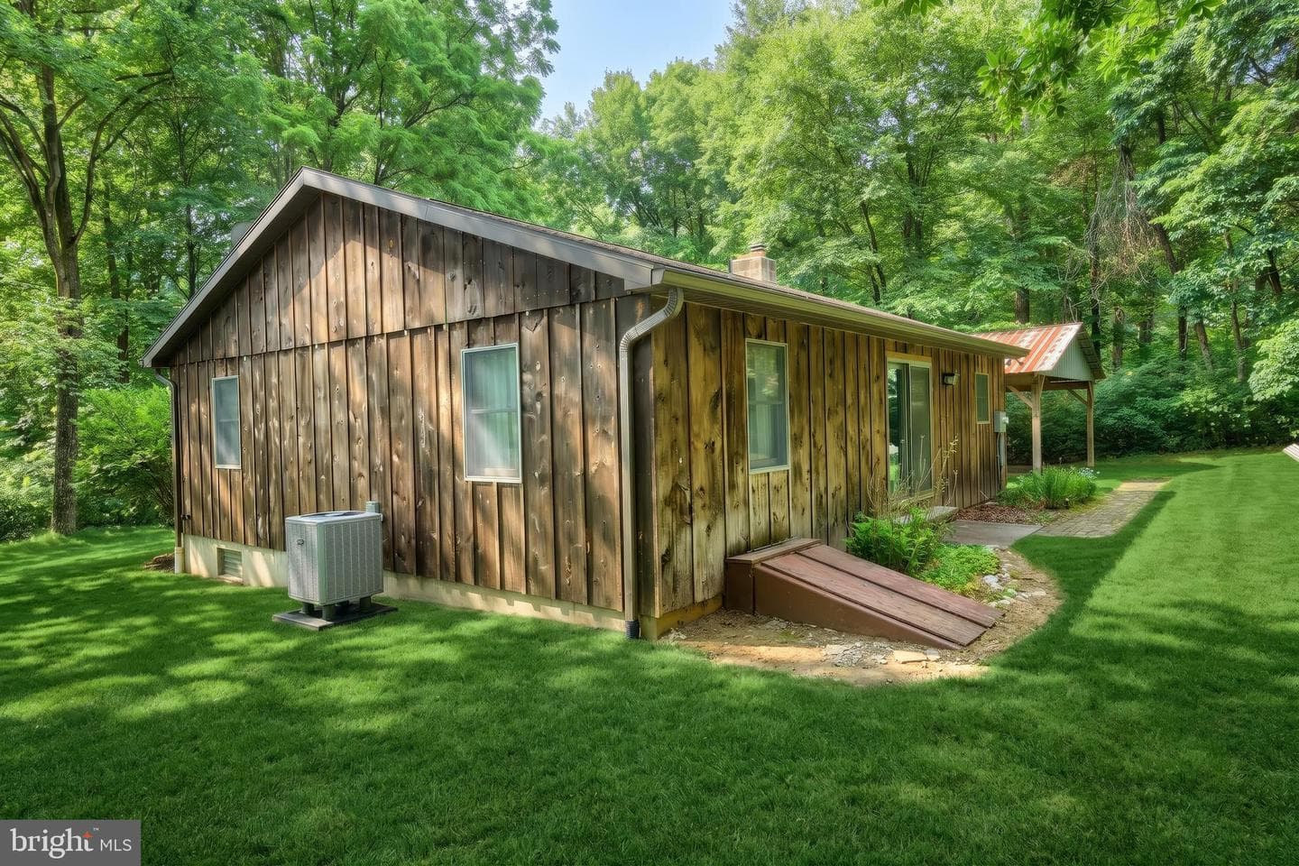 345 Moritz Road photo 15