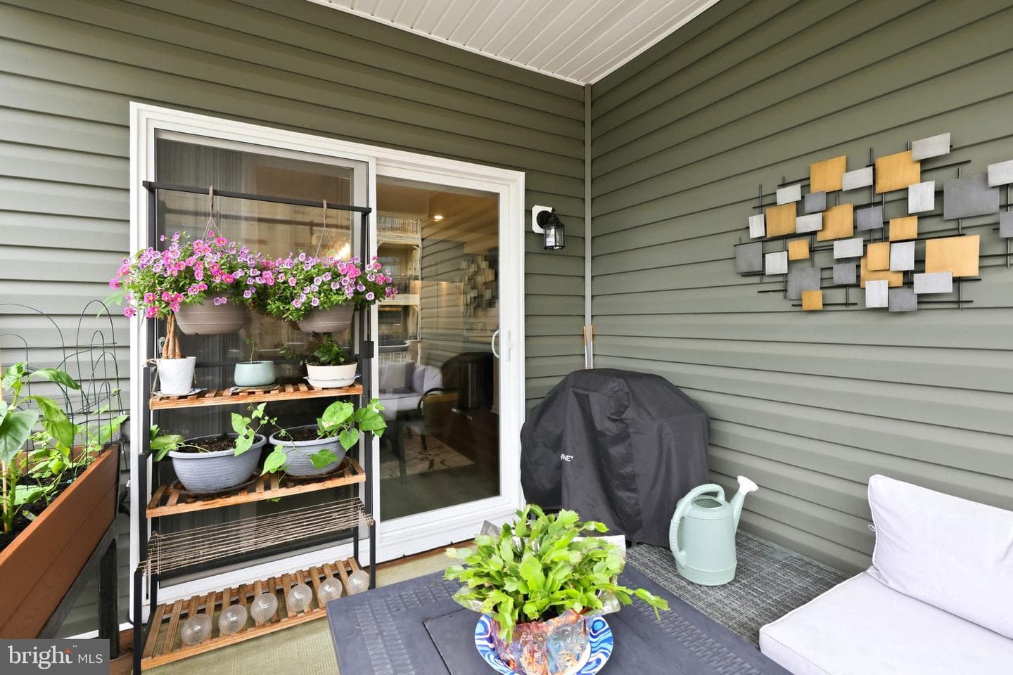 2 Charles Drive photo 40