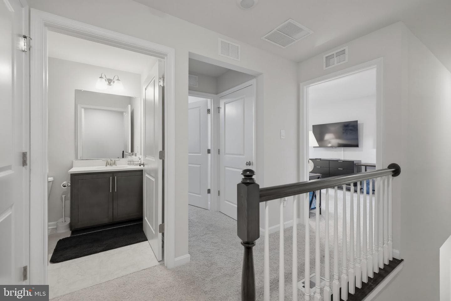 2 Charles Drive photo 55