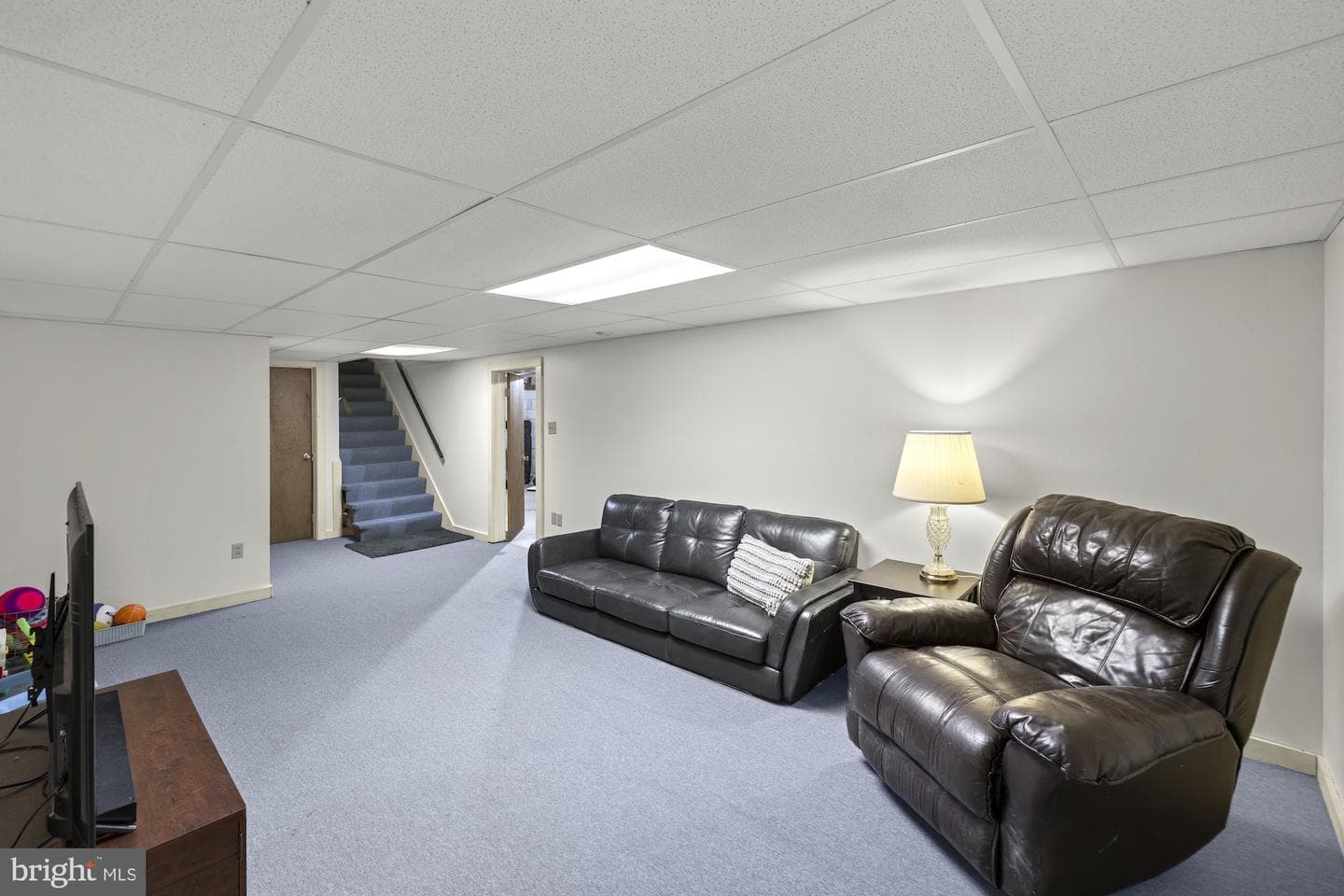 16 Halleck Drive photo 41