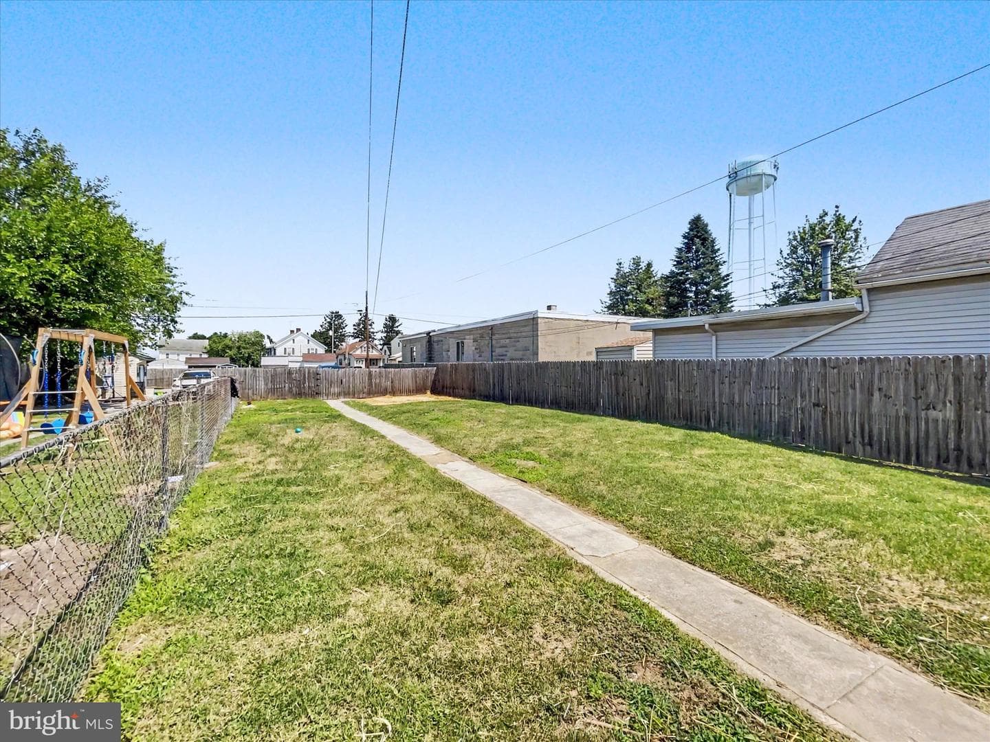 609 Main Street photo 2
