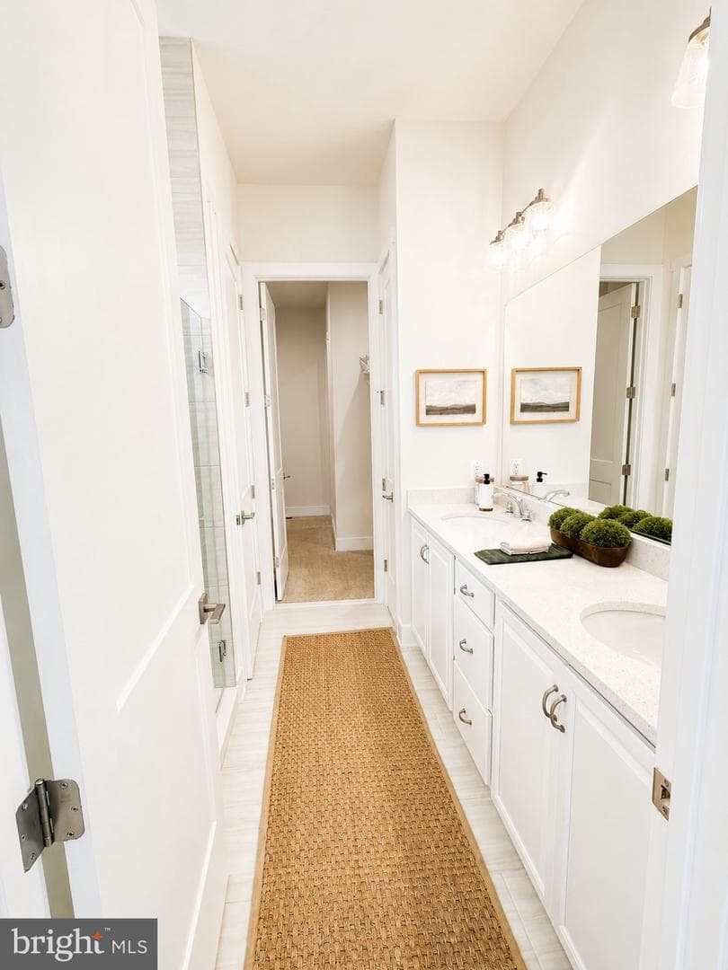 8 North Bailey Court #14 photo 7