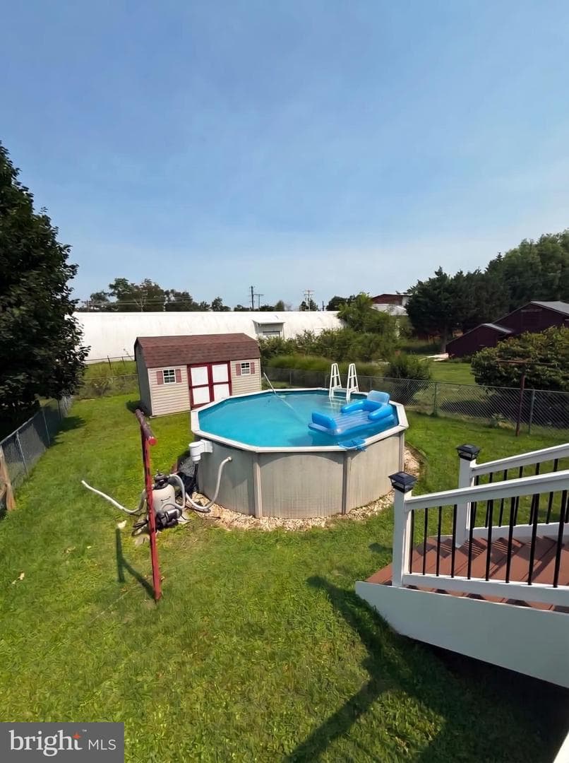 16 Pleasant Street photo 13