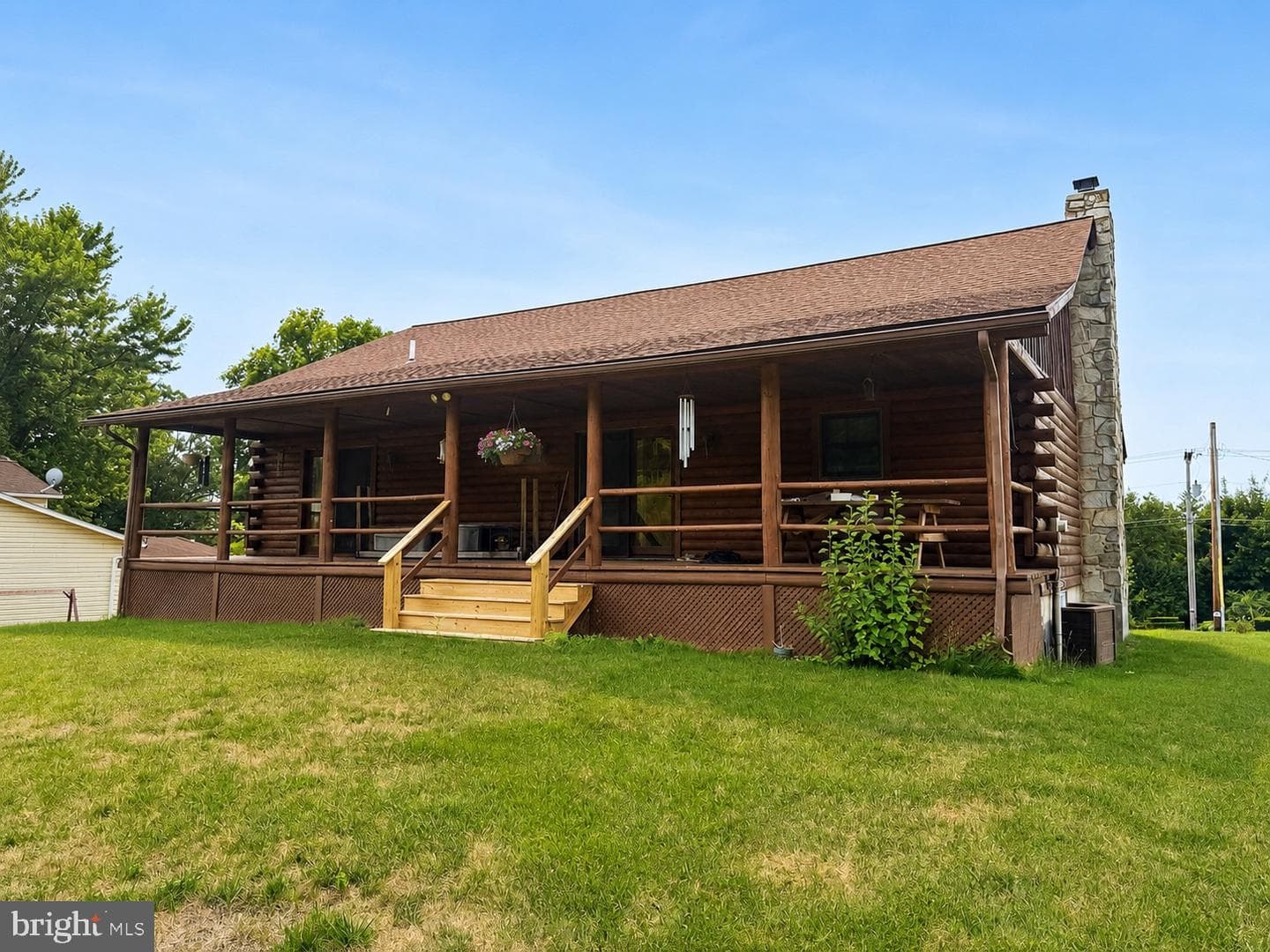 19 Lake Meade Drive photo 3