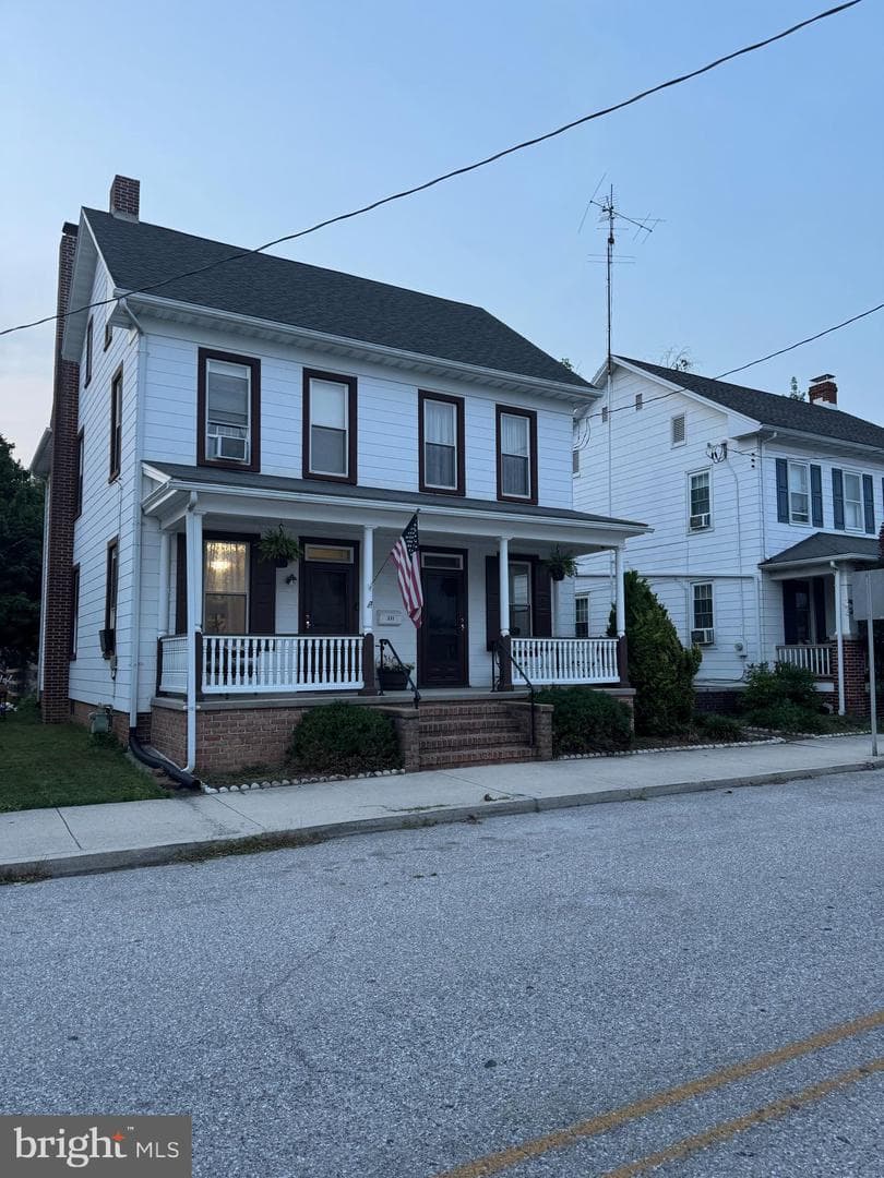 331 North photo 3