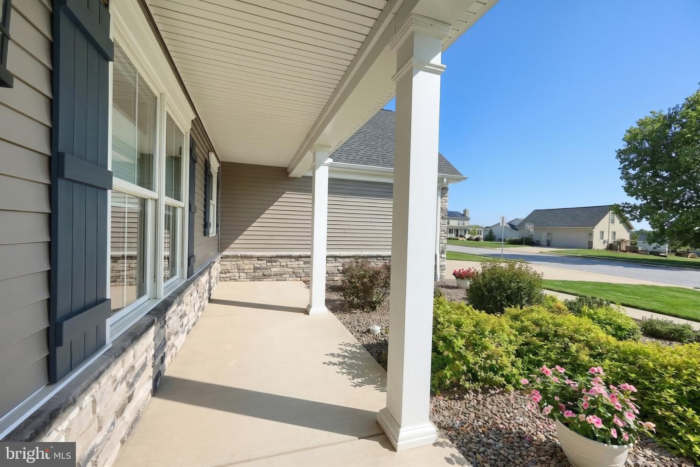 15 Onyx Road photo 14