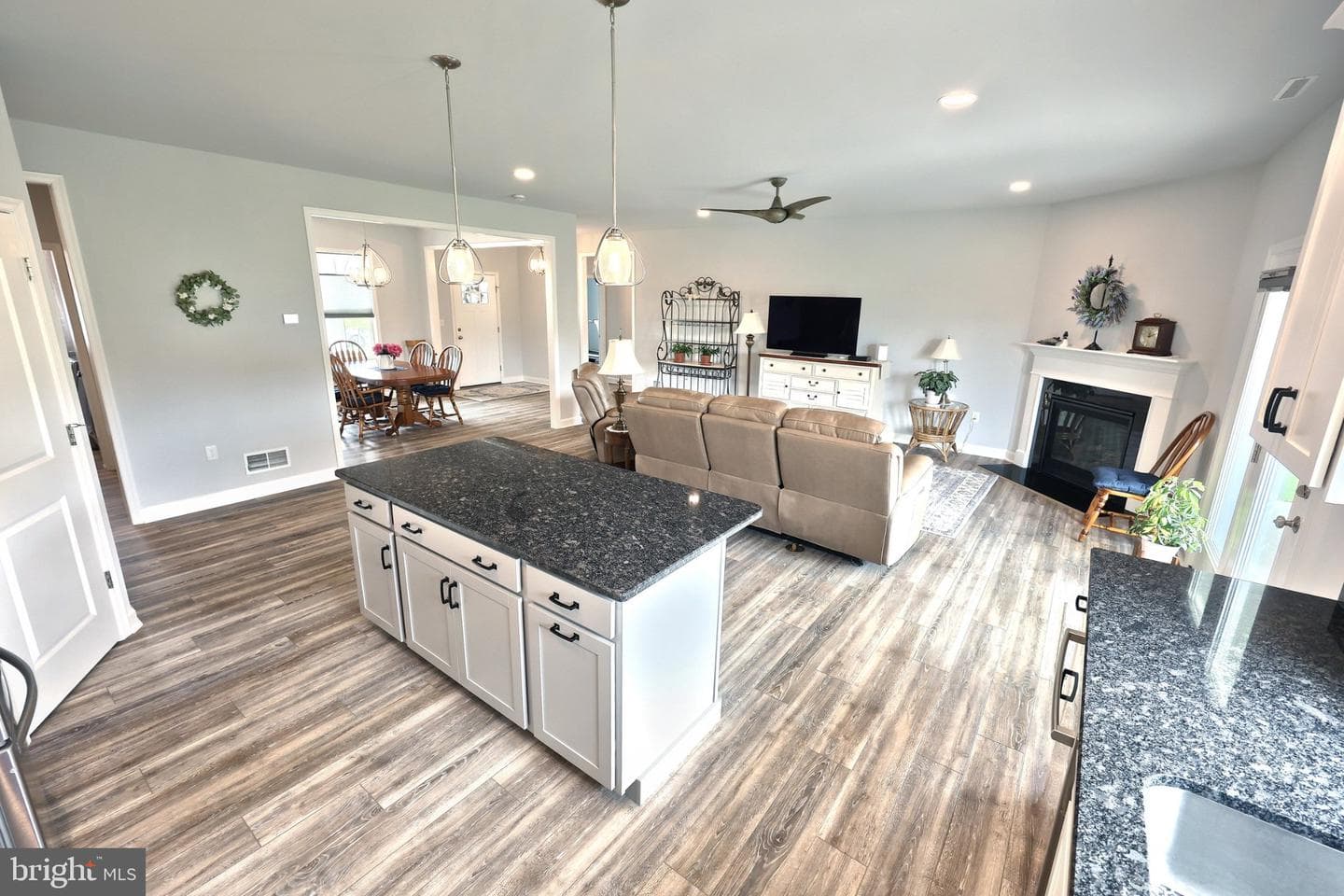 15 Onyx Road photo 23