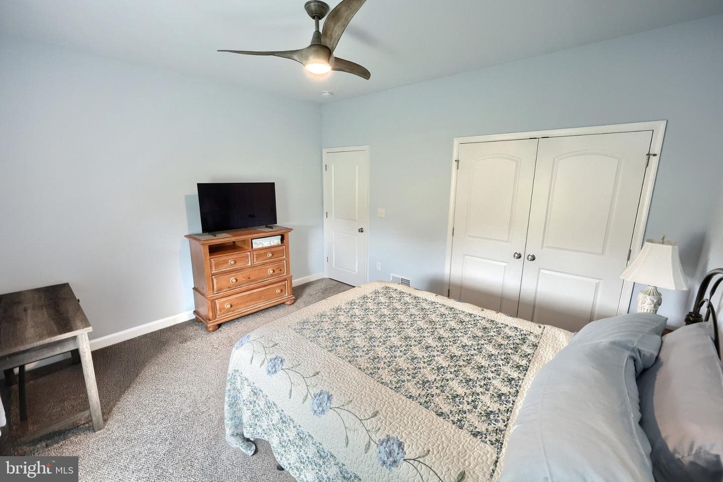 15 Onyx Road photo 34