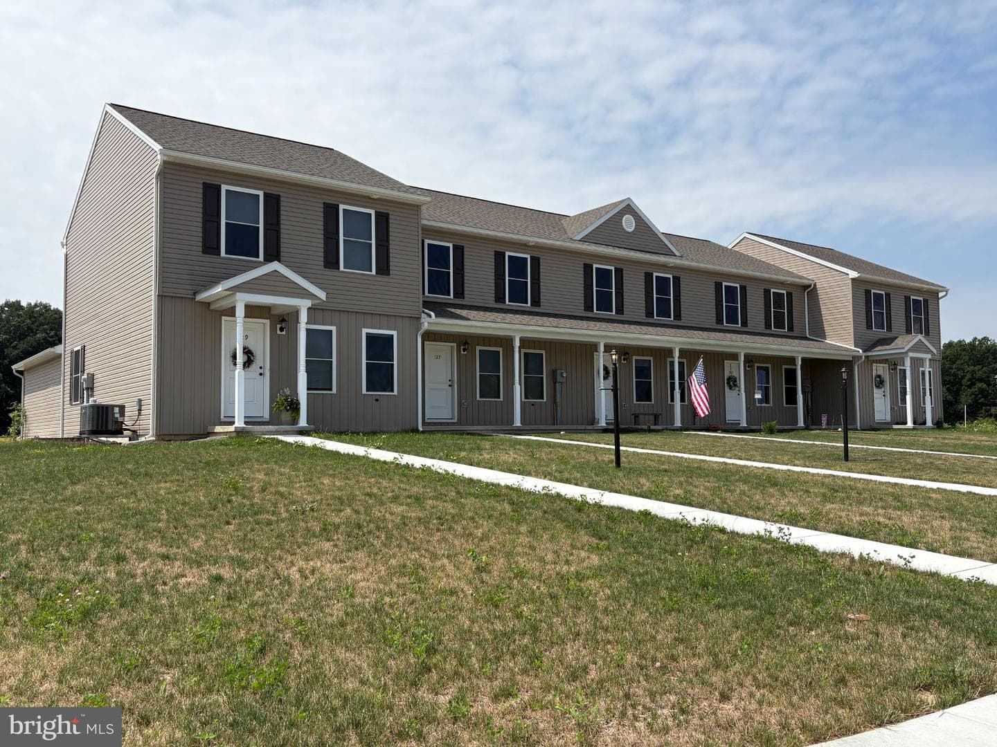 125 Homestead Drive photo 2