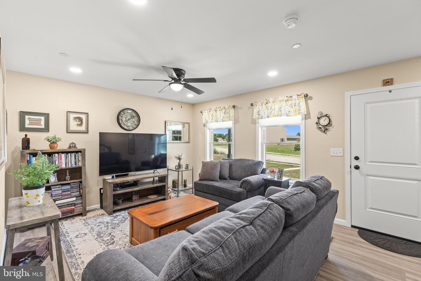 125 Homestead Drive photo 5