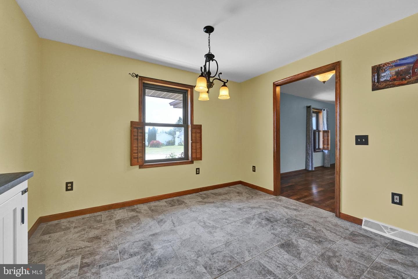 31 Seneca Drive photo 9