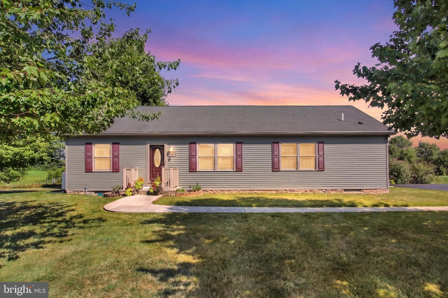 1017 Railroad Lane