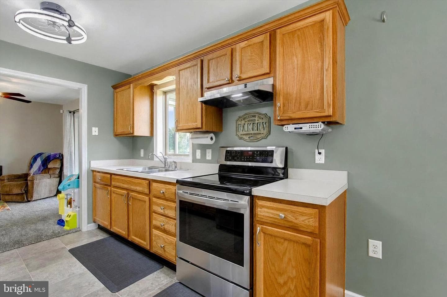 1017 Railroad Lane photo 10