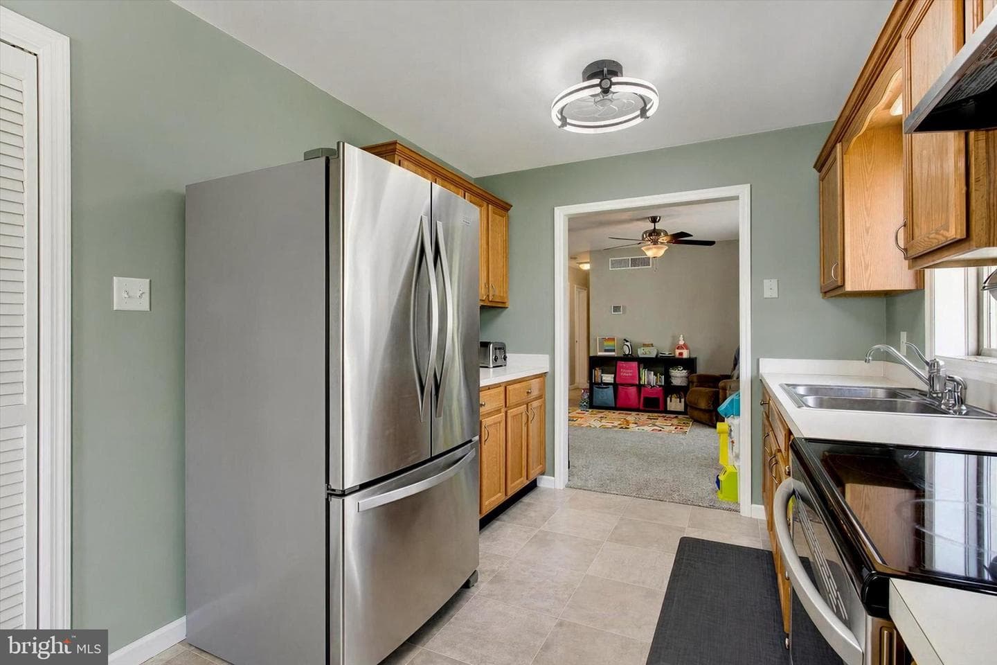 1017 Railroad Lane photo 11