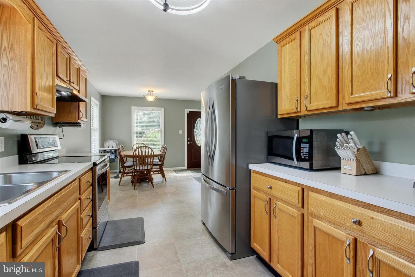1017 Railroad Lane photo 13