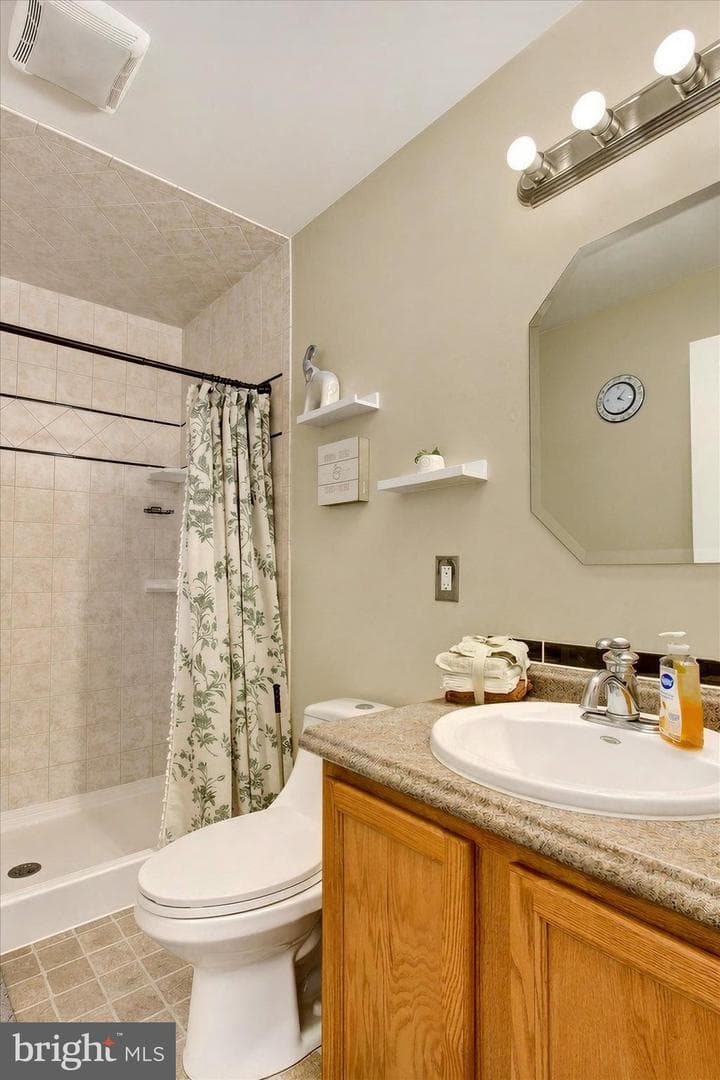 1017 Railroad Lane photo 23
