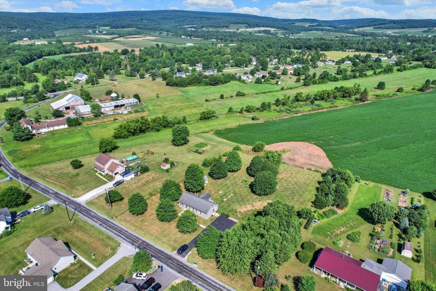 1017 Railroad Lane photo 40
