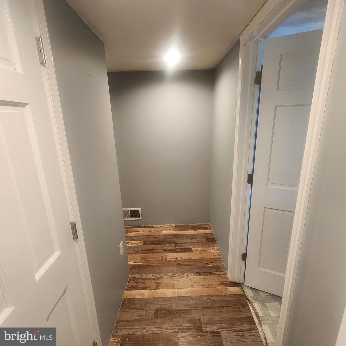 225 Rupp Road photo 29