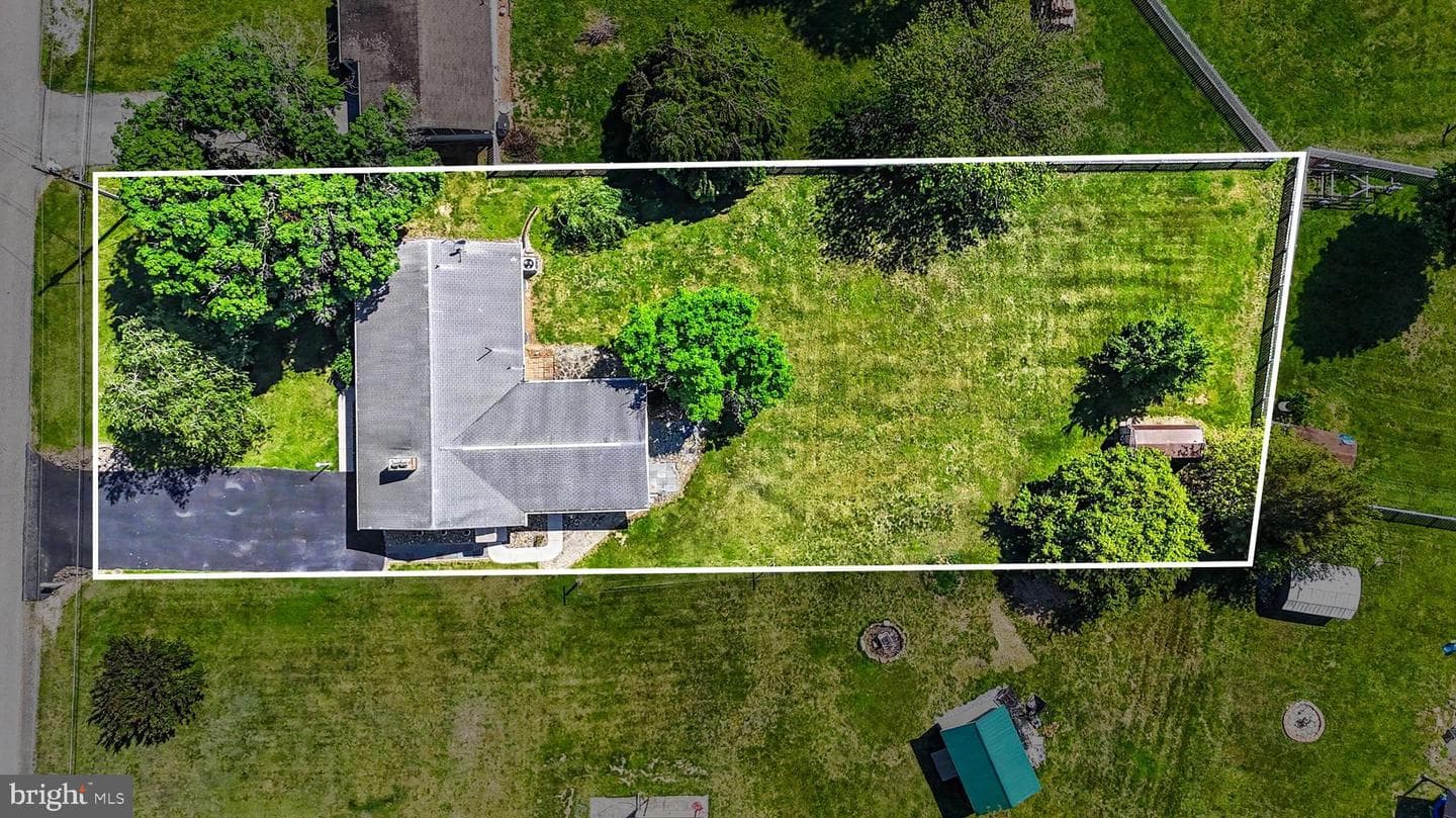 13 Ewell Drive photo 47