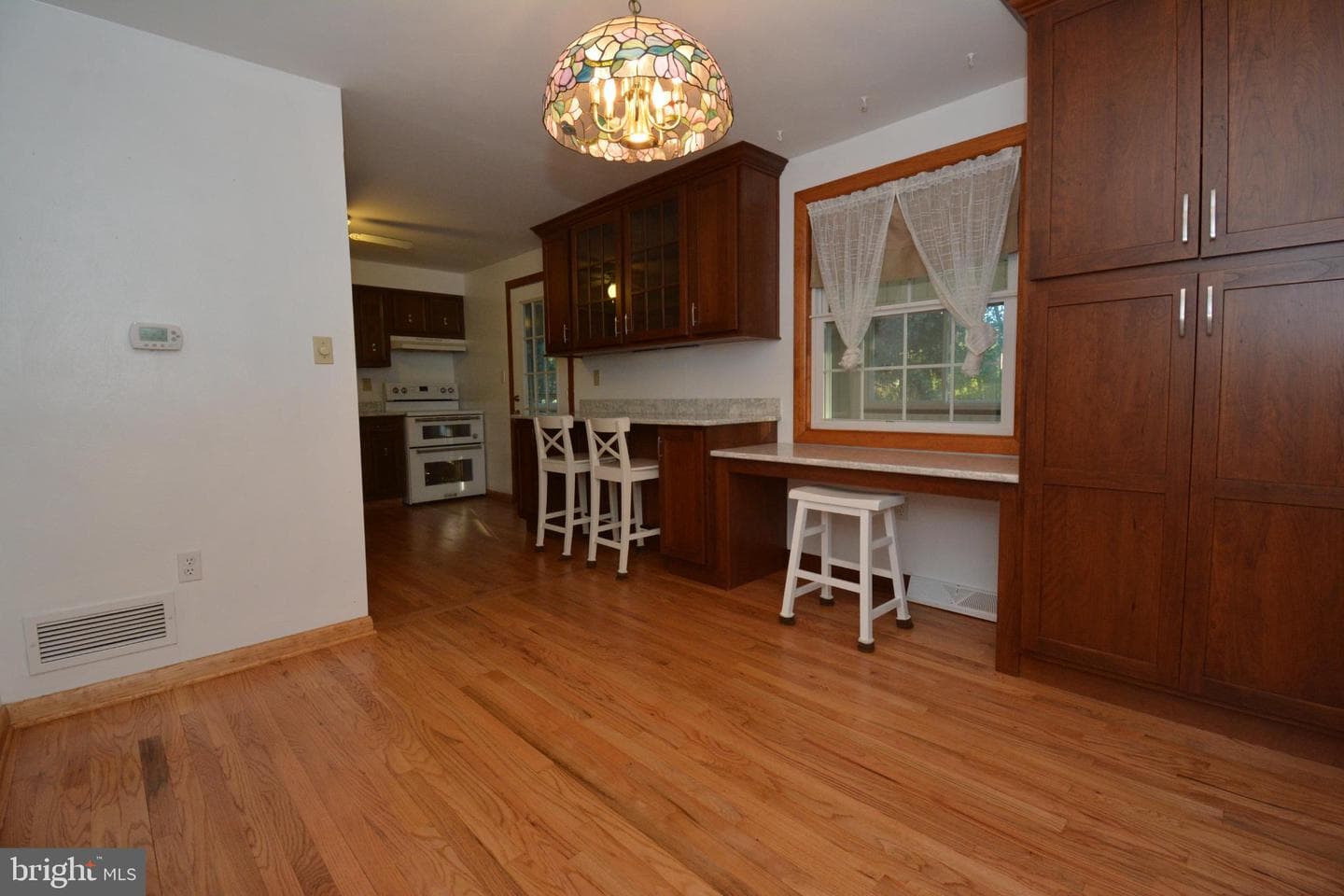 159 Seminole Avenue photo 10
