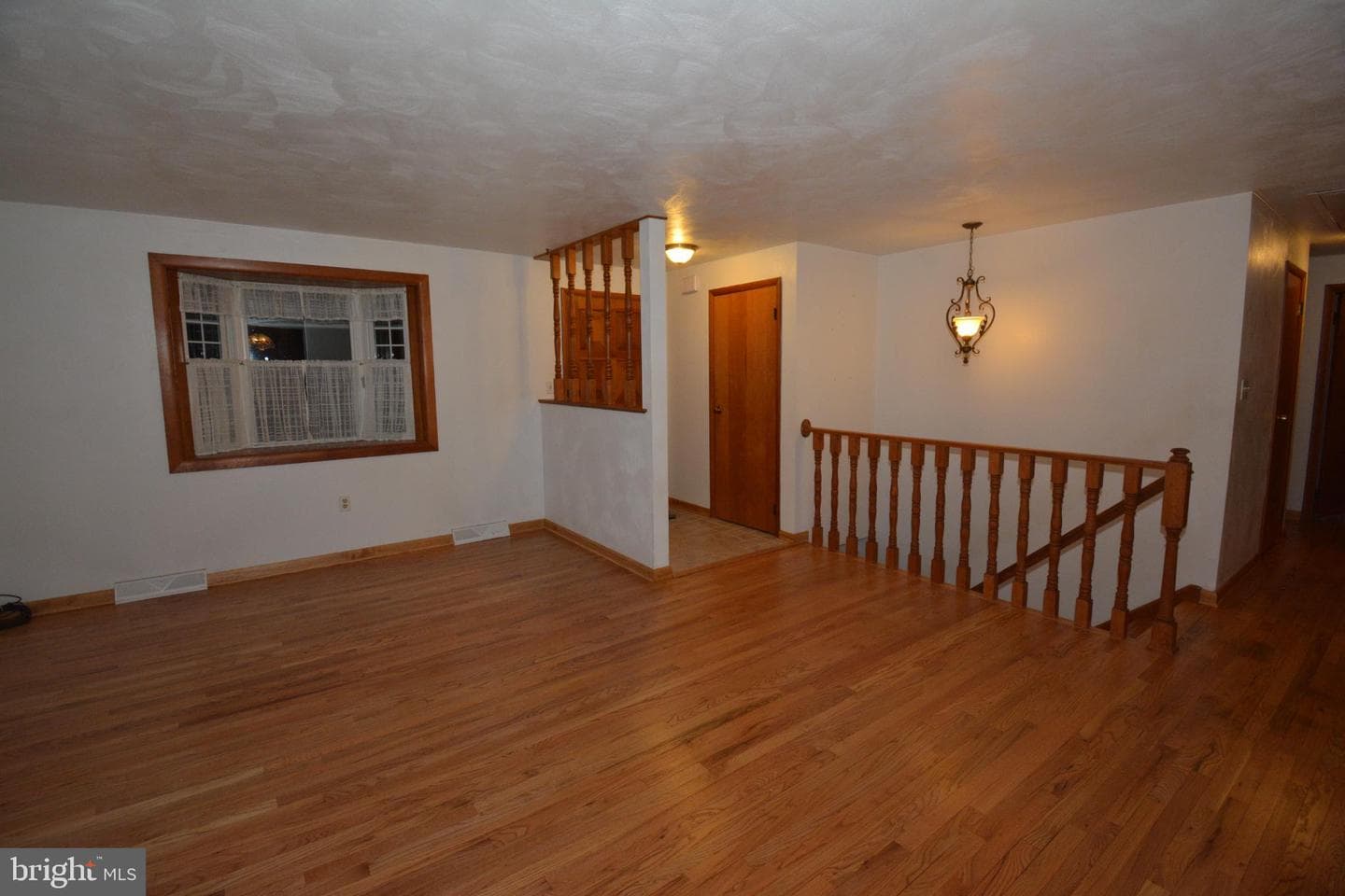 159 Seminole Avenue photo 8