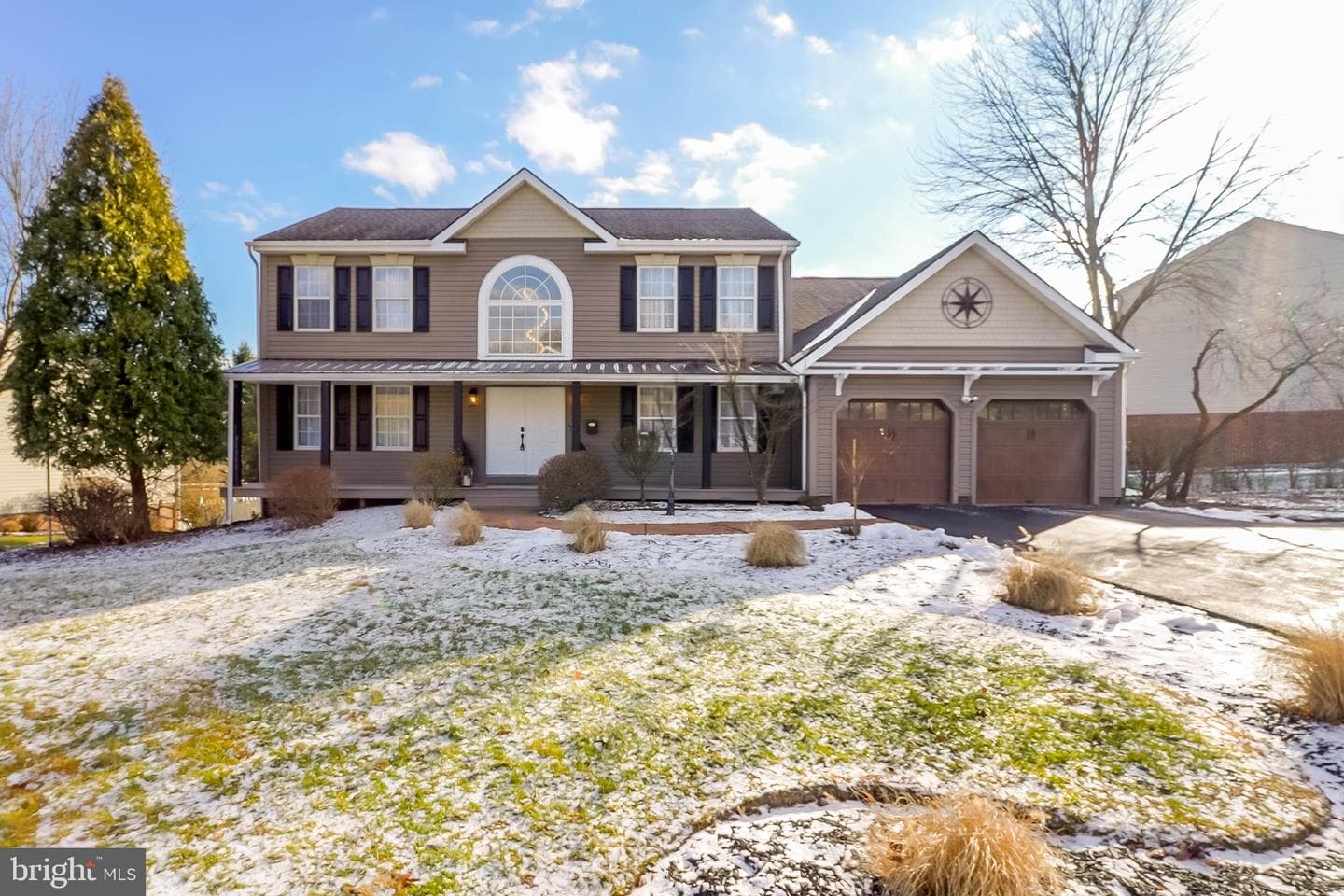 1233 Woodhill Drive